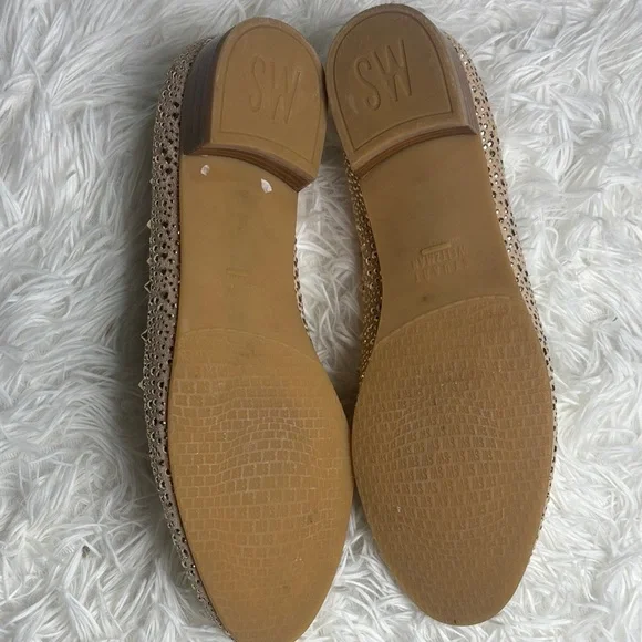 Stuart Weitzman Slipbeads Beige Blush Suede Gold Studded Loafer Flats - Picture 4 of 6